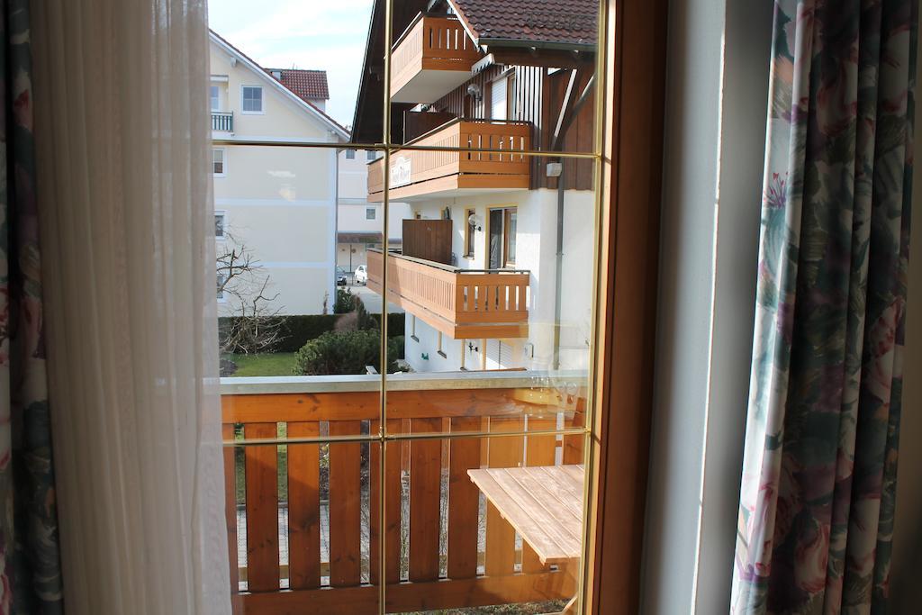 Hotel Garni Vogelsang Bad Füssing Habitación foto